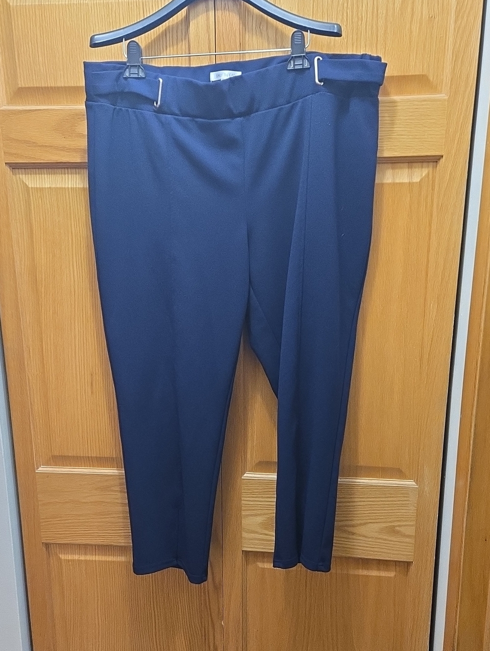 Tailored Navy Cropped Pull-On Trousers